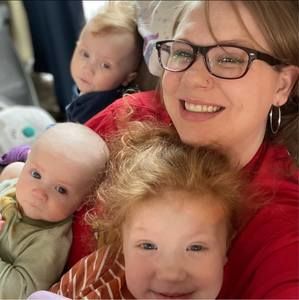 Meet your Posher, Carrie